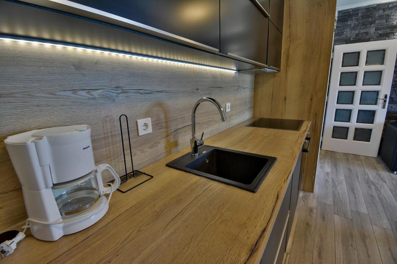Apartment 10 In Villa Petrac Banjol Екстер'єр фото